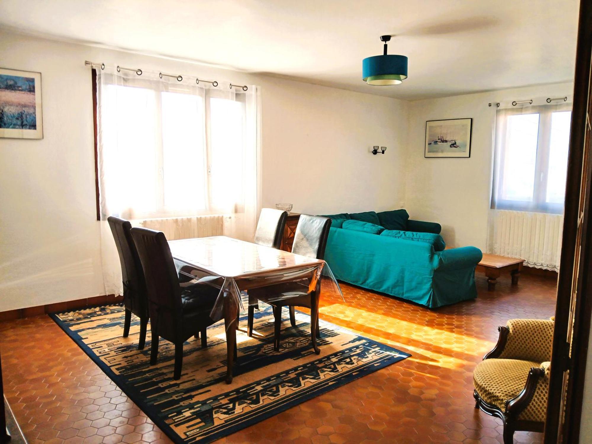 Spacieux Appartement Proche Centre Et Piscine Condom Exteriér fotografie